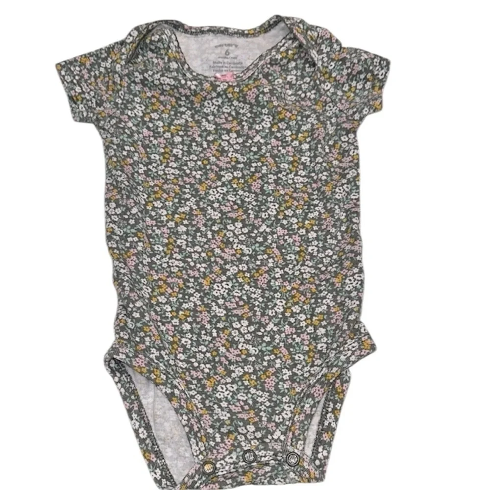 Carters Floral baby One Piece size 6 months